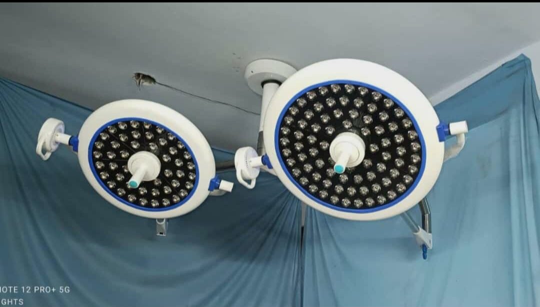 Twin Head Ceiling E1765378213346 | July 14, 2026
